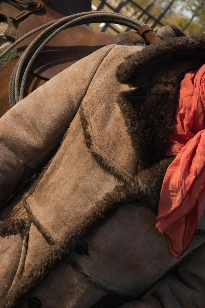 Vintage-Classic-Marlboro-Man-Style-Light-Brown-Sheepskin-Leather-Coat-9